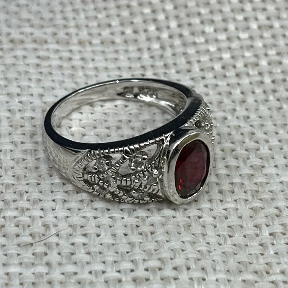 Vintage 925 Sterling Silver Red Oval Ring - Size 6, 4.1g - Picture 11 of 17